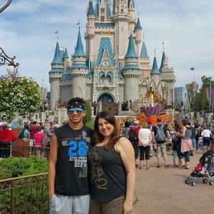 Meet your Posher, Kelly